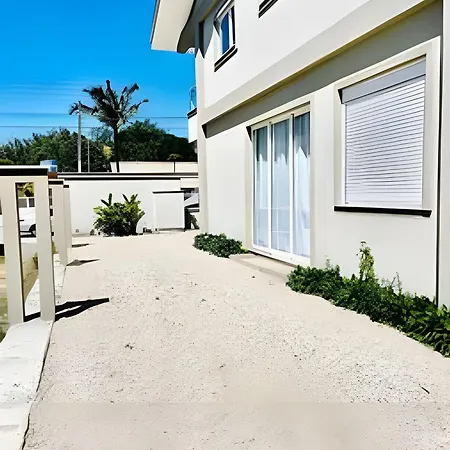 Studio Novo 200M Da Praia De Bombinhas Exterior photo