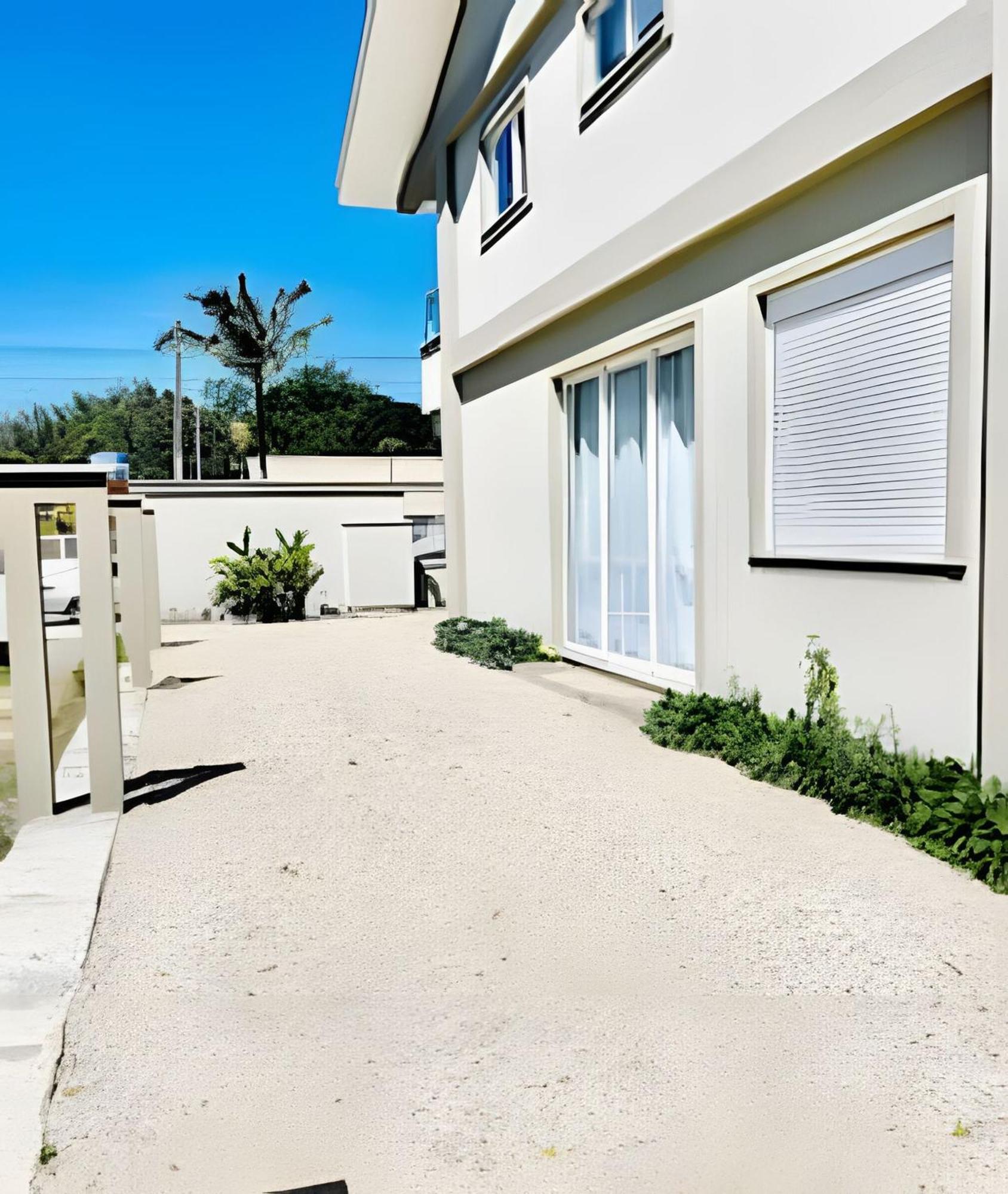 Apartment Novo 200m Da De *